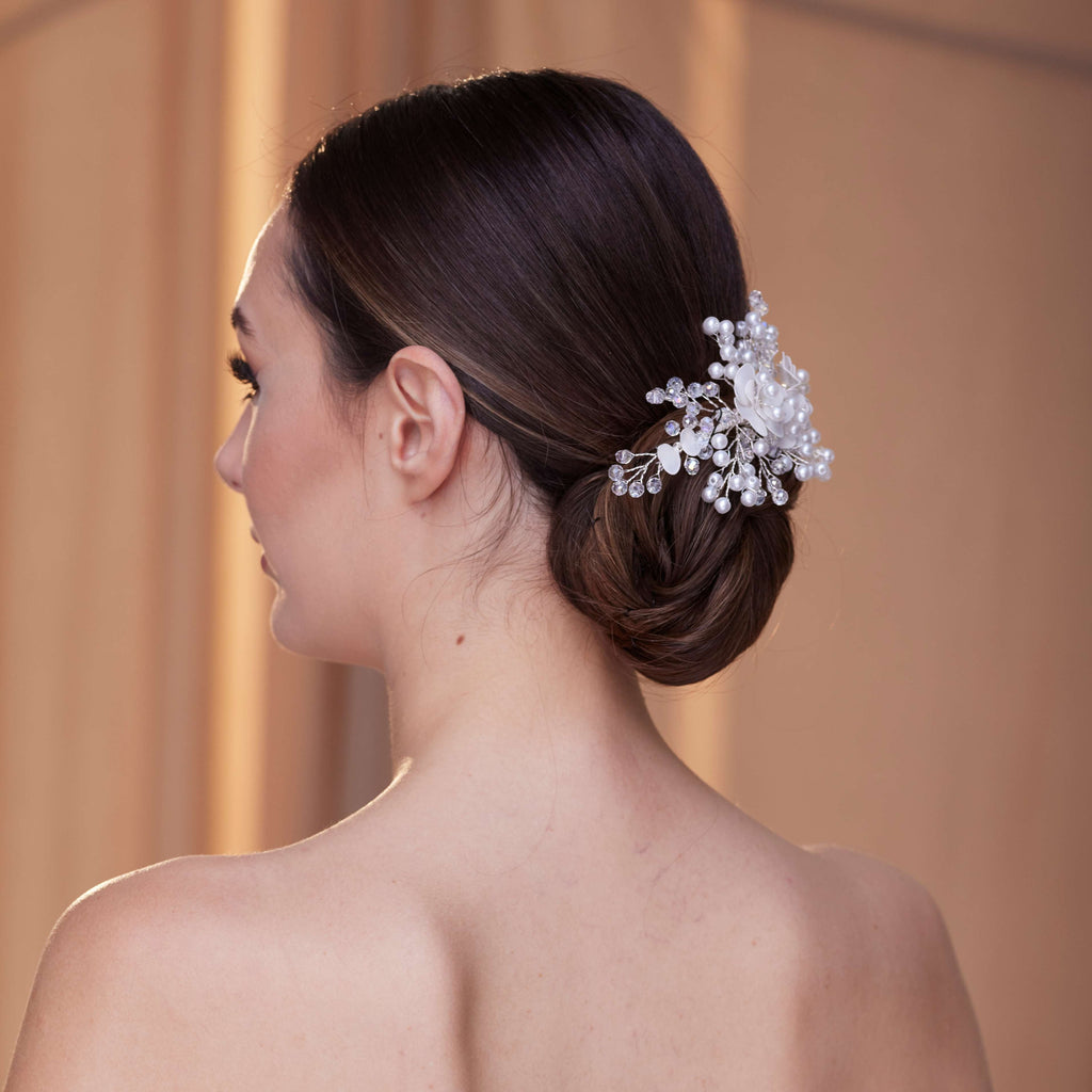 Elegant Hair Vine with Resin Flowers