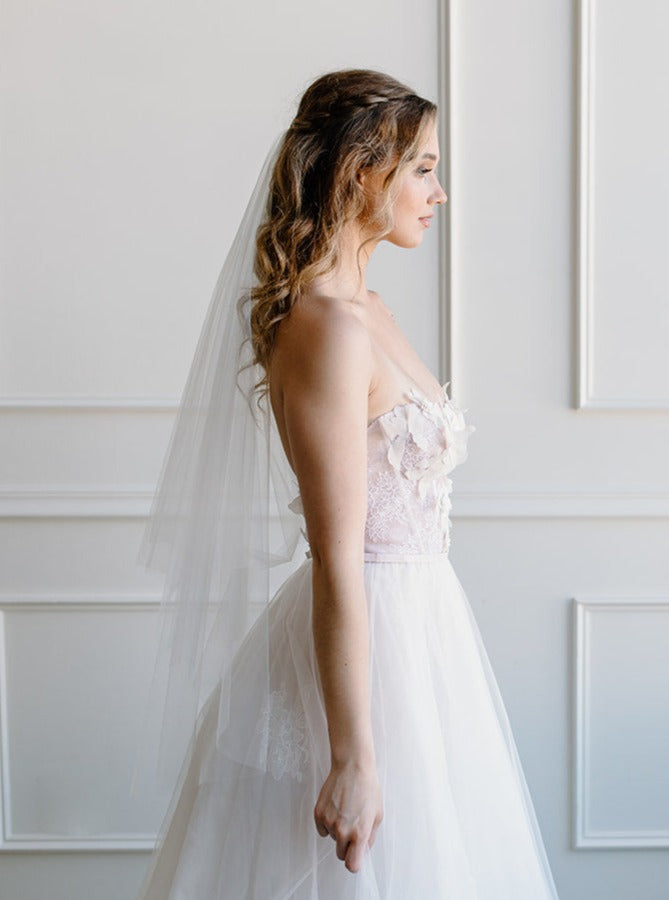 Airy Tulle Drop Veil
