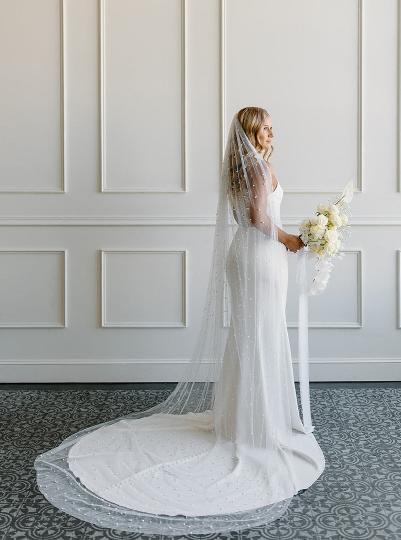 Dramatic Pearl Veil Cathedral Wide - 110 inches Standard Cut