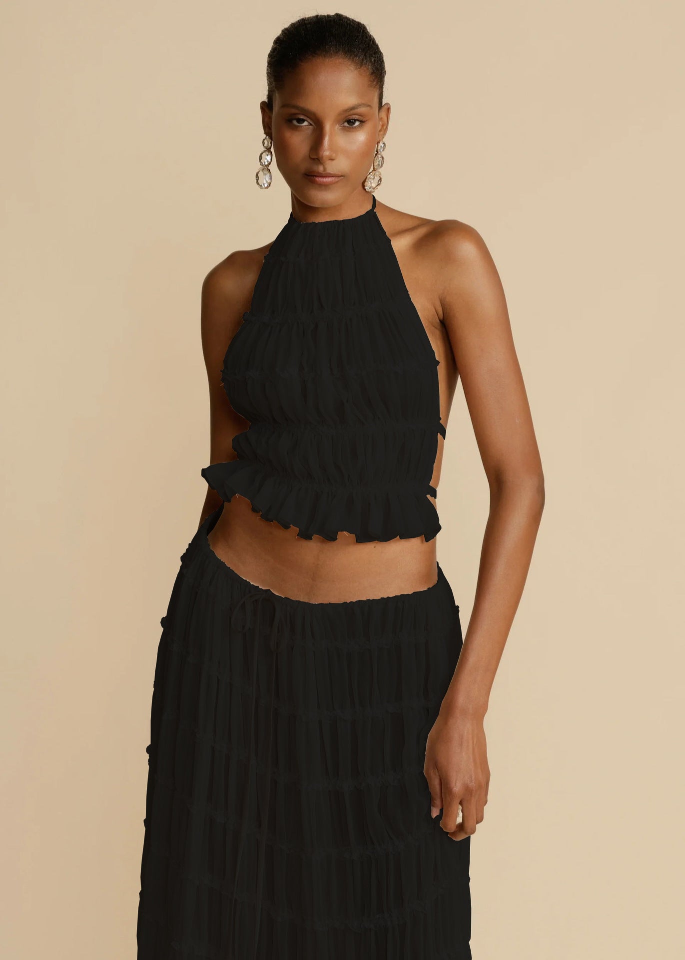 🌴 2-Piece Women's Beachwear Set – Sleeveless Halter Crop Top Black top XL