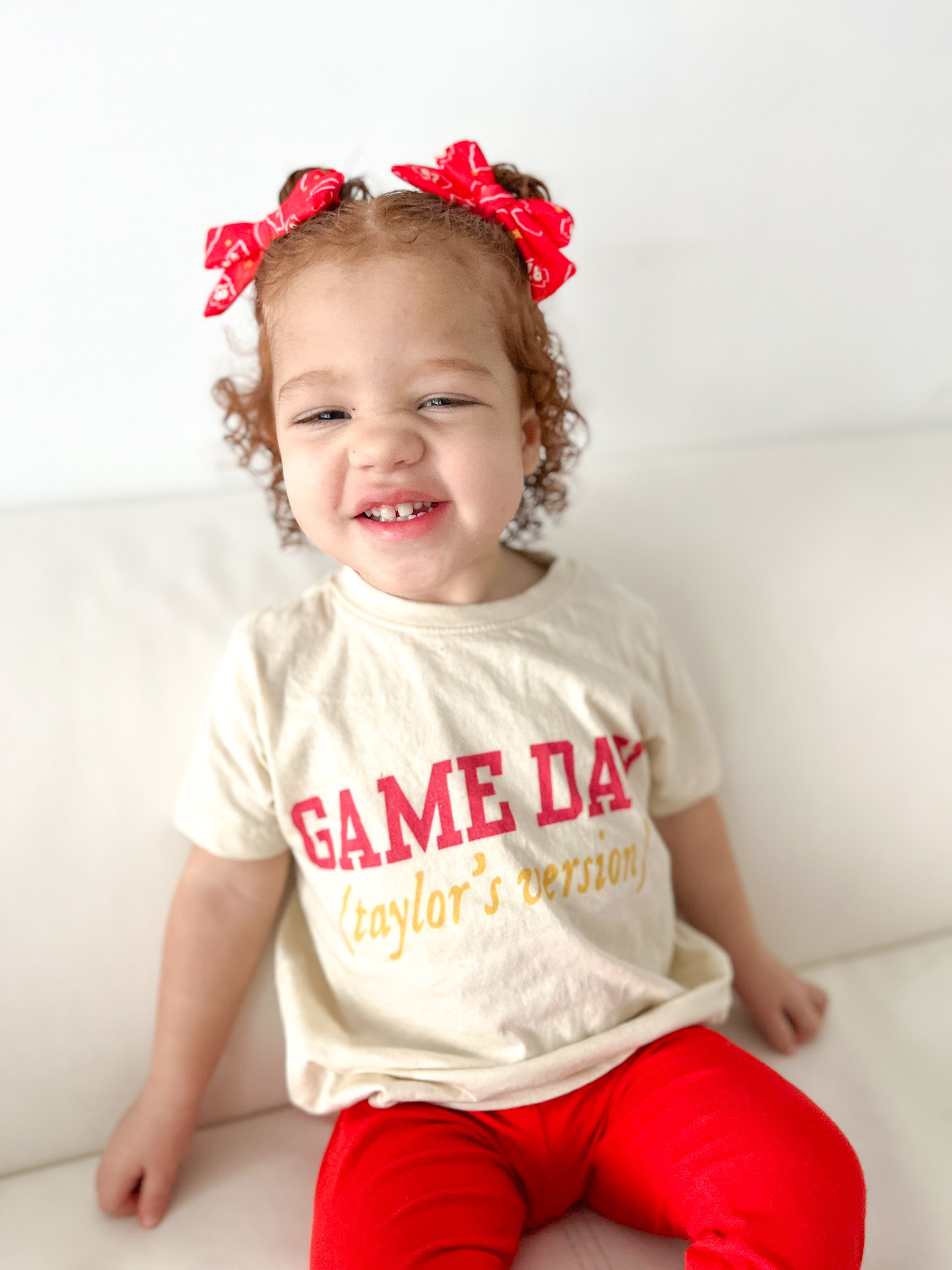 Red 87 Arrowhead Small pigtails