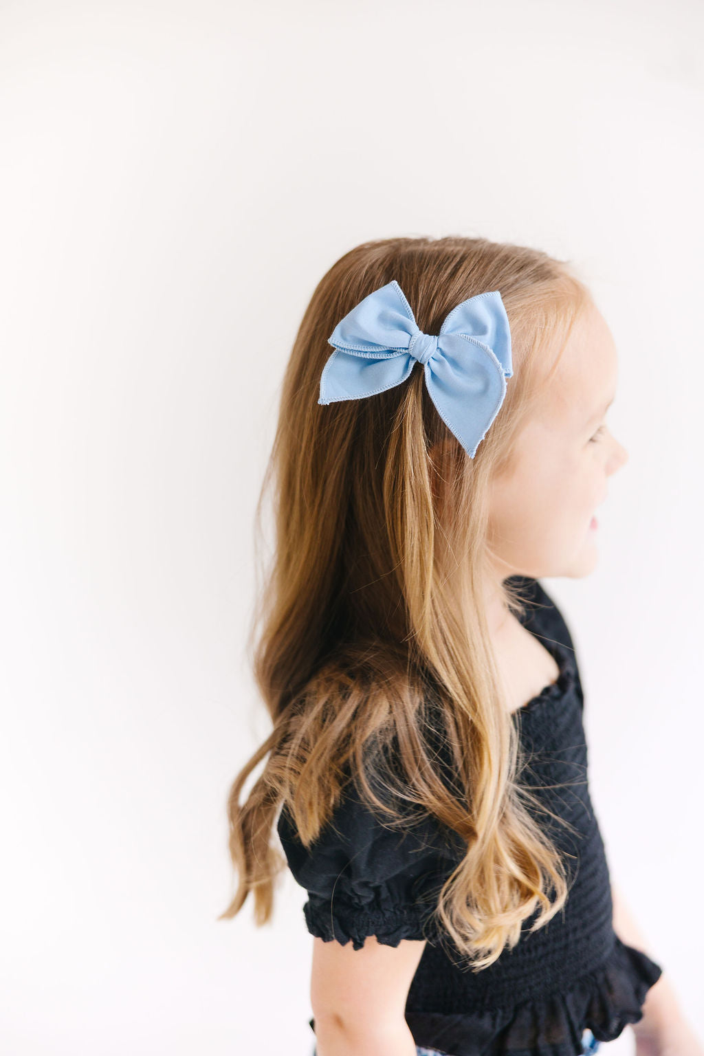 Red Solid Small Bow