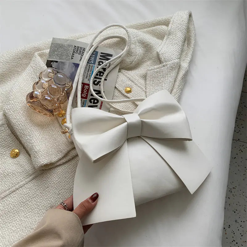 Bow Underarm Shoulder Bag White