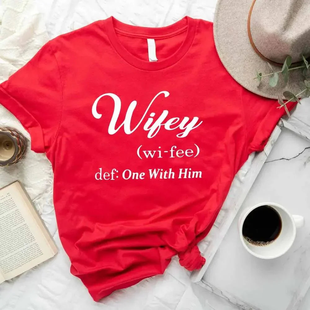 Hubby & Wifey Definition Couple T-shirt Wifey Red