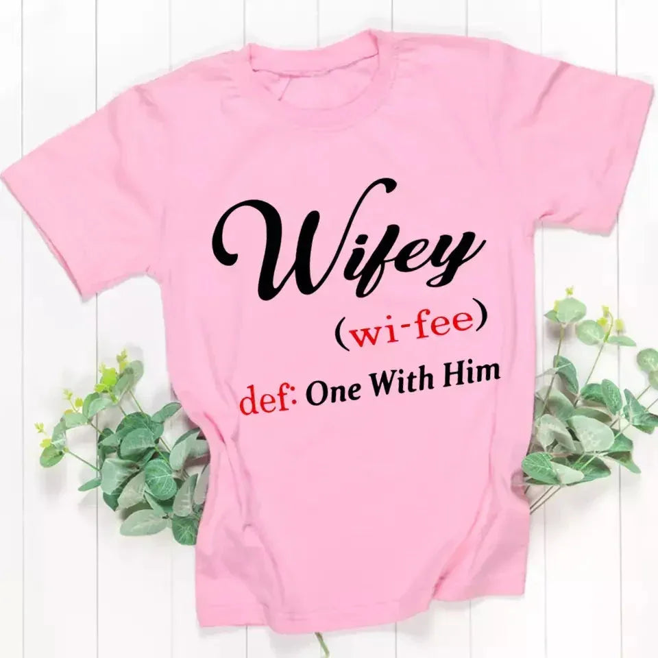 Hubby & Wifey Definition Couple T-shirt Wifey Pink