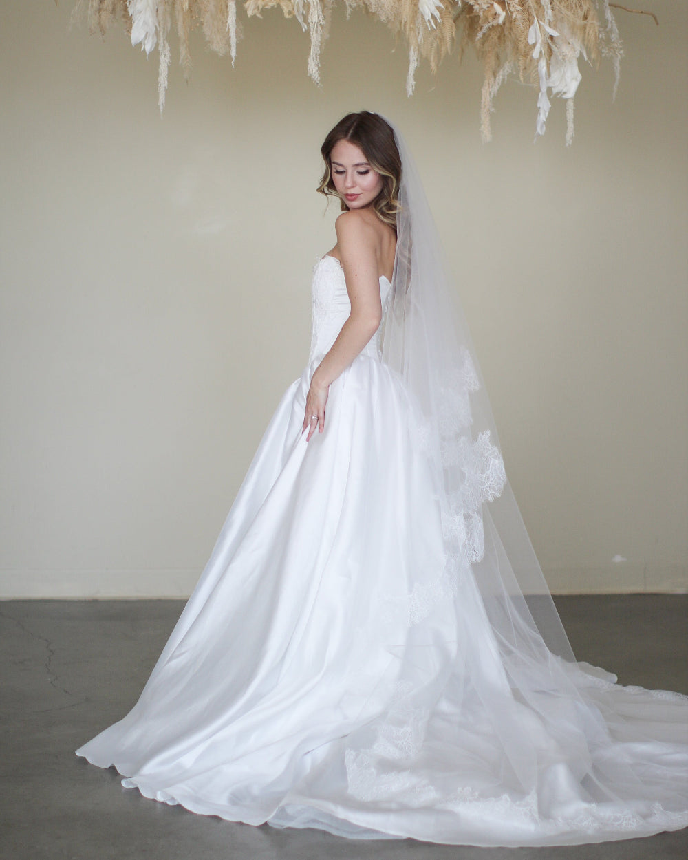 Lace Drop Veil