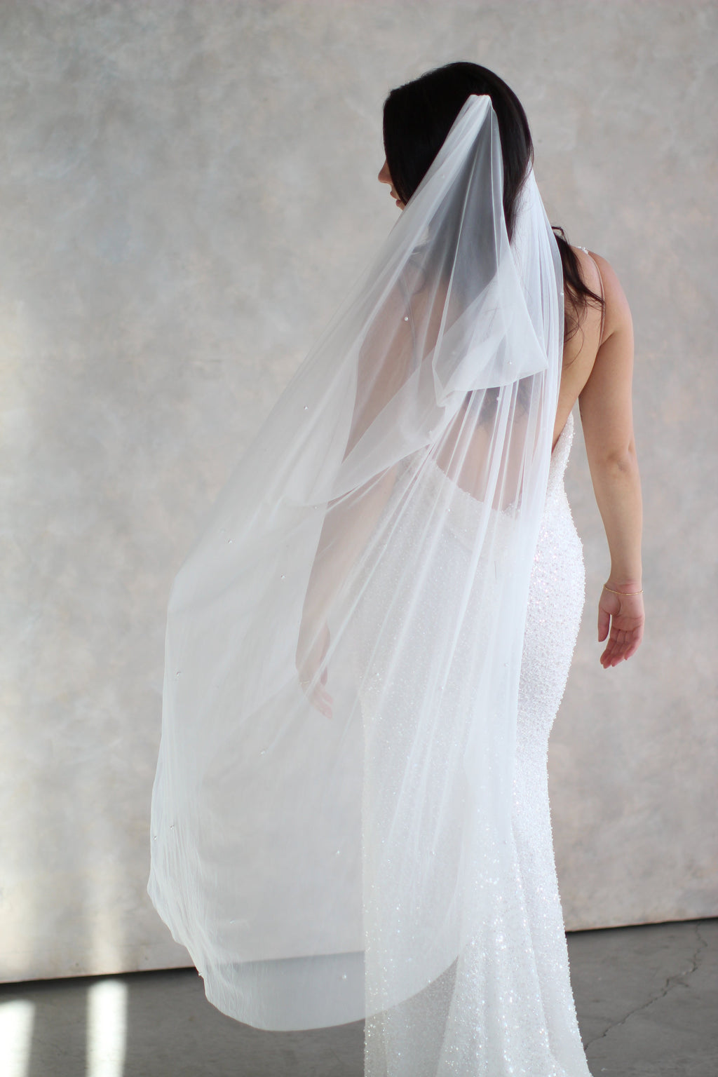 Pearl Draped Veil Waltz - 58 inches