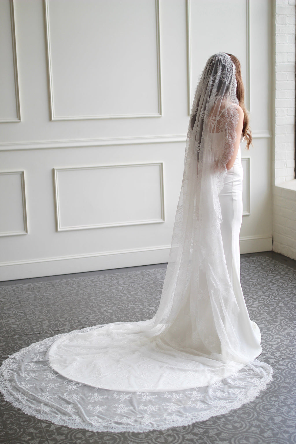 Full Lace Mantilla Veil Cathedral - 110 inches