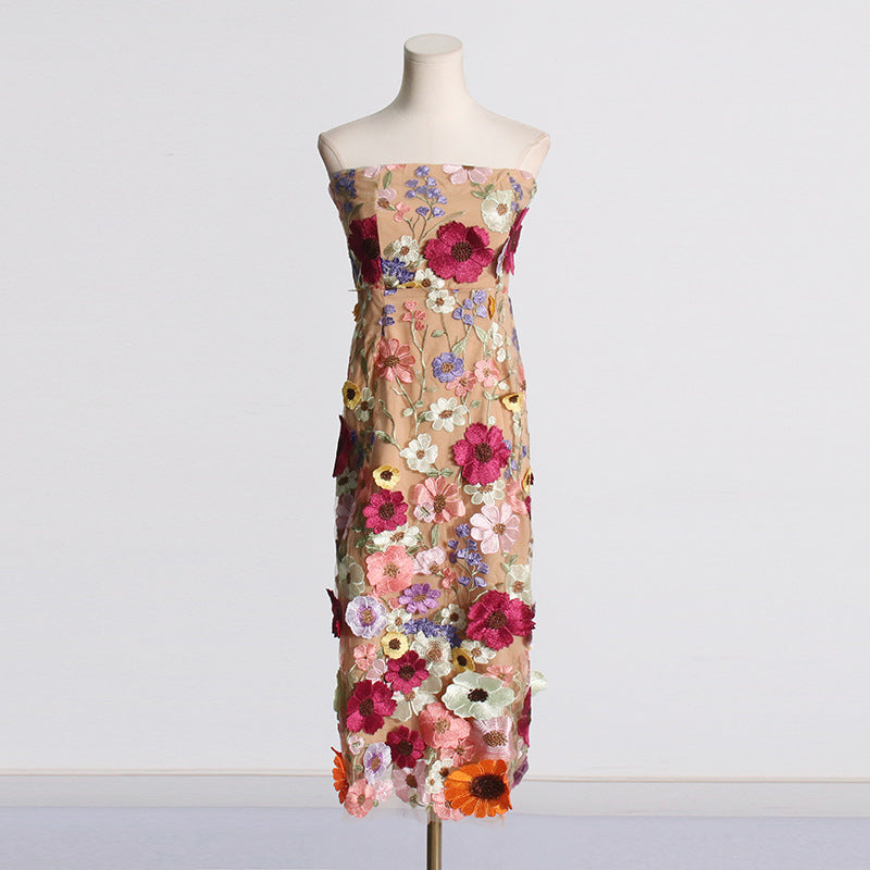 Elegant Elegant Dress Three Dimensional Floral Embroidered Slim Slim Fit Tube Top Dress for Women Apricot