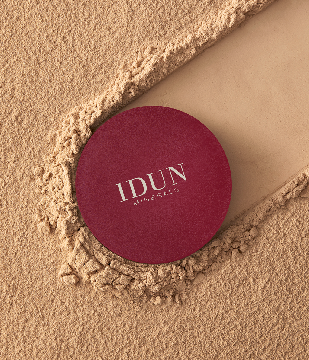MINERAL POWDER FOUNDATION
