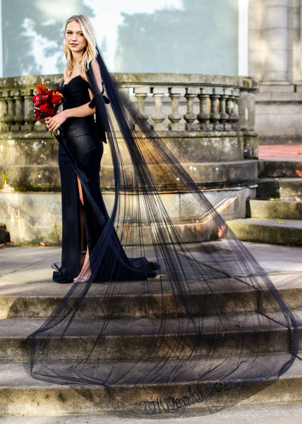 Black English Net Veil Cathedral Wide - 110 inches
