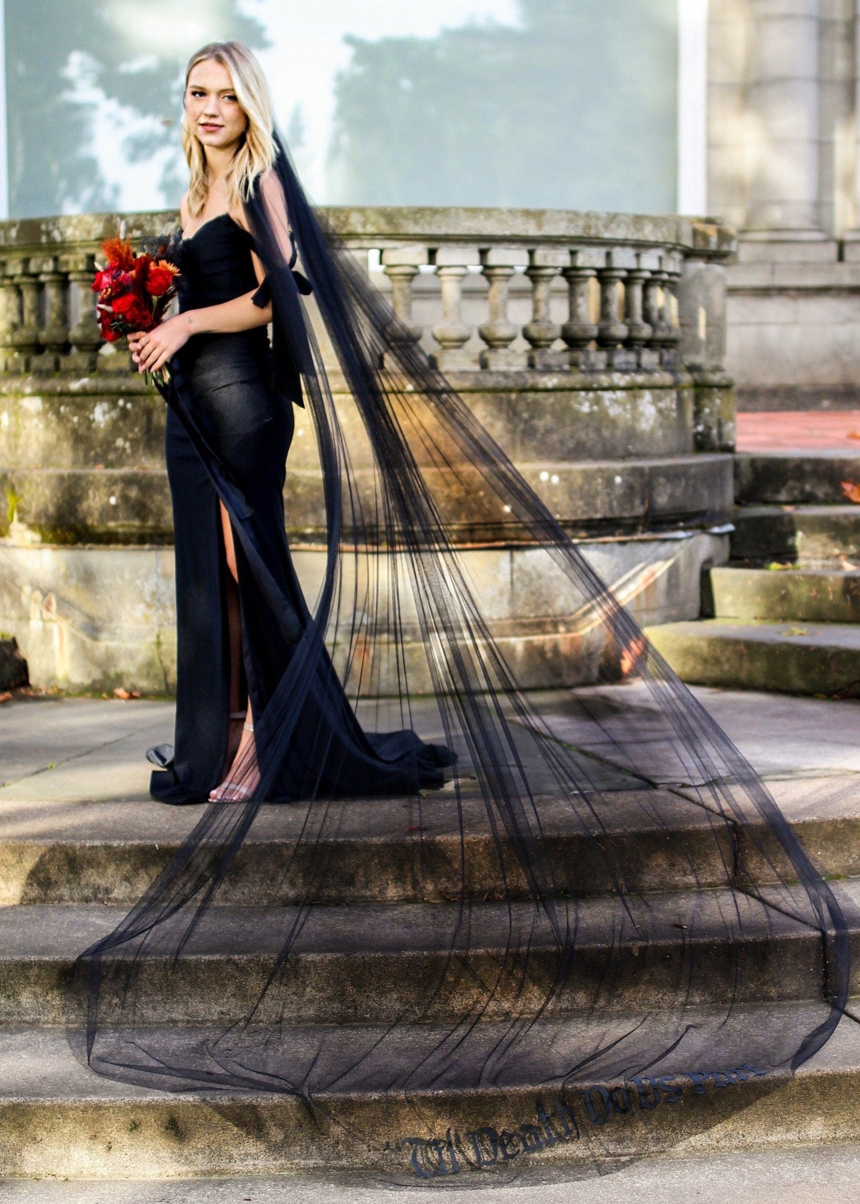 Black English Net Veil Cathedral Wide - 110 inches